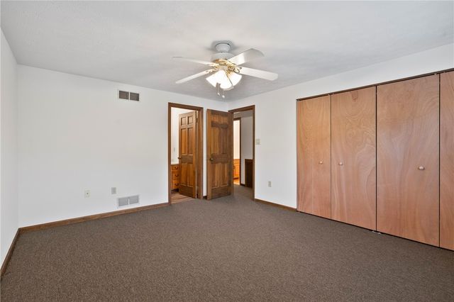 1004 River Oaks Dr, Aspinwall, PA 15215