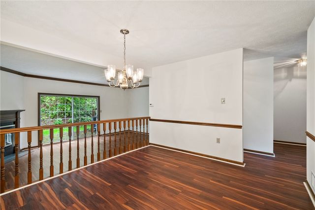 1004 River Oaks Dr, Aspinwall, PA 15215