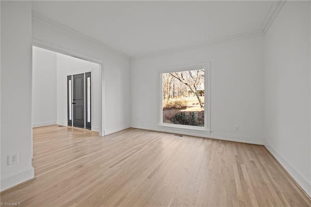 5305 Coveview Court, Greensboro, NC 27407