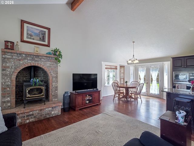 13550 Sw PARMELE Rd, Gaston, OR 97119