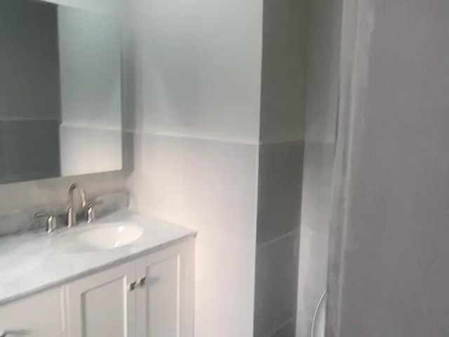 9402 NW 81st Court, Tamarac, FL 33321