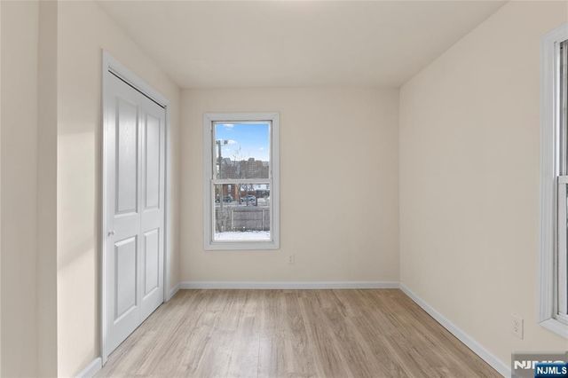 322 New Street, Newark, NJ 07103