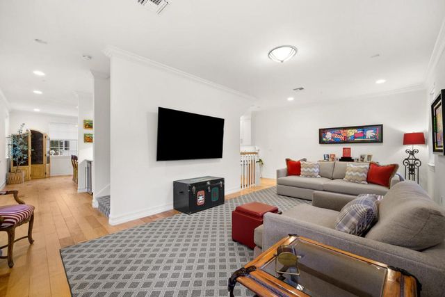 112 S Cannery Row Circle, Delray Beach, FL 33444