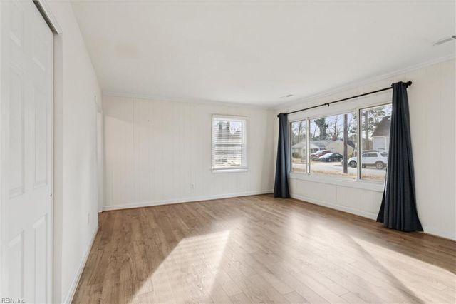 105 Beverly ST, Hampton, VA 23669