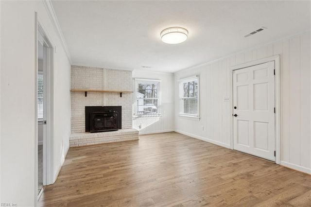 105 Beverly ST, Hampton, VA 23669