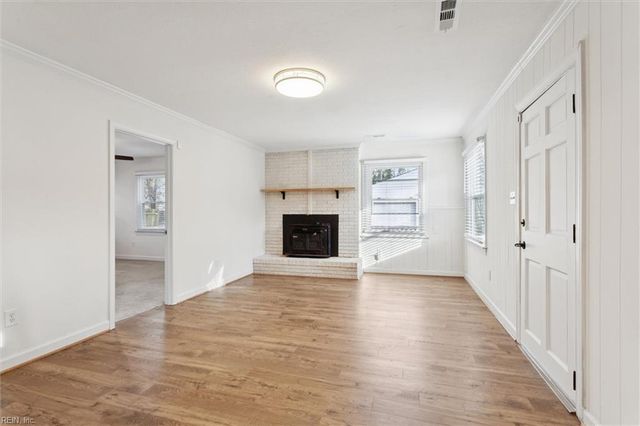 105 Beverly ST, Hampton, VA 23669