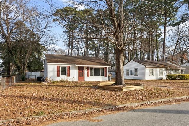 105 Beverly ST, Hampton, VA 23669