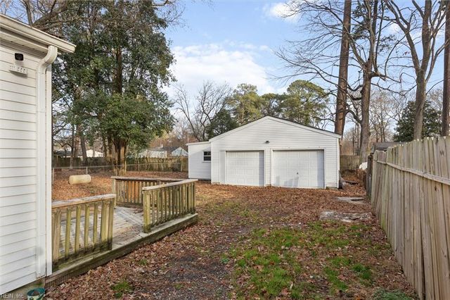 105 Beverly ST, Hampton, VA 23669