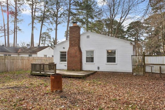 105 Beverly ST, Hampton, VA 23669