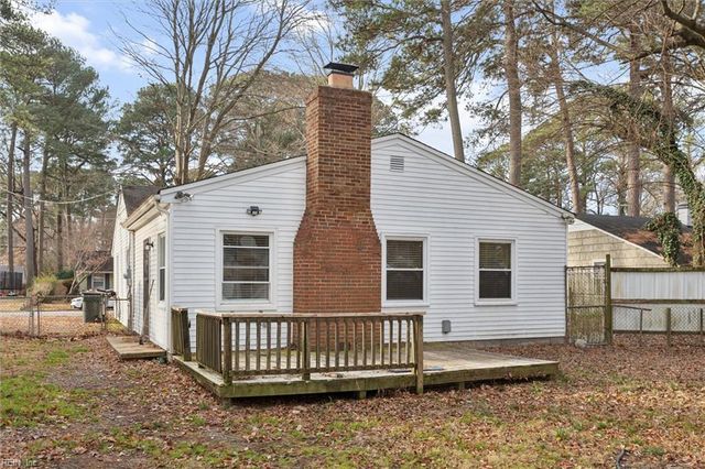 105 Beverly ST, Hampton, VA 23669