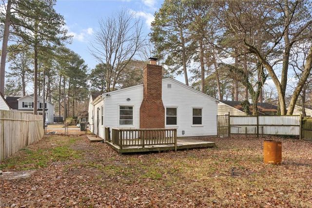 105 Beverly ST, Hampton, VA 23669