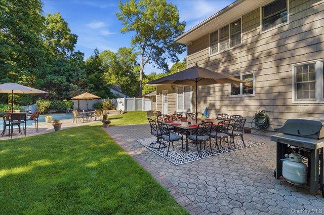 6 Redwood Drive, Dix Hills, NY 11746