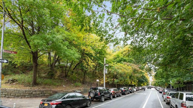 811 WALTON Avenue B15, New York City, NY 10451