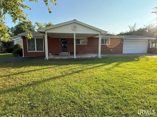 129 Pleasantview Drive, Mitchell, IN 47446