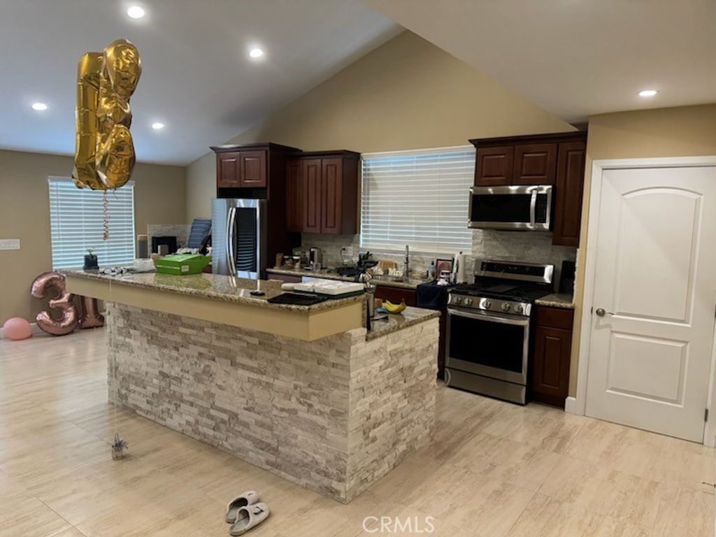 880 Tupelo Wood Court, Newbury Park, CA 91320 — photo 3
