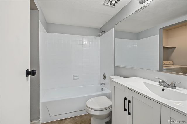 18105 E Ohio Avenue 104, Aurora, CO 80017