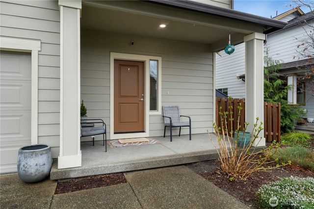 329 S Spruce Street, Buckley, WA 98321