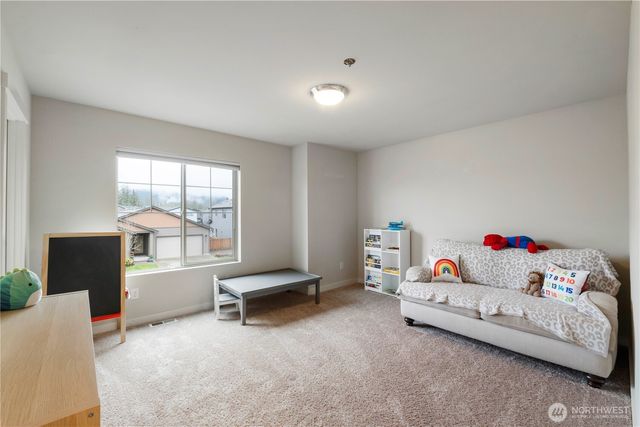 329 S Spruce Street, Buckley, WA 98321