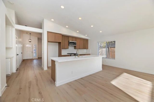 37258 Huckaby, Murrieta, CA 92562