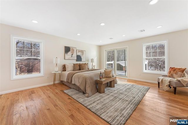 10 Old Rifle Camp Road, Woodland Park, NJ 07424
