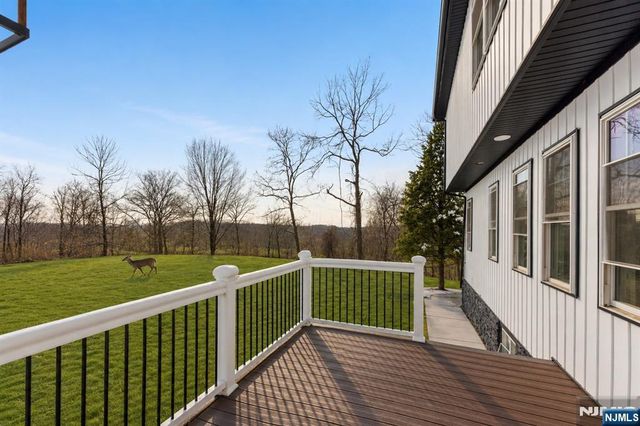 10 Old Rifle Camp Road, Woodland Park, NJ 07424