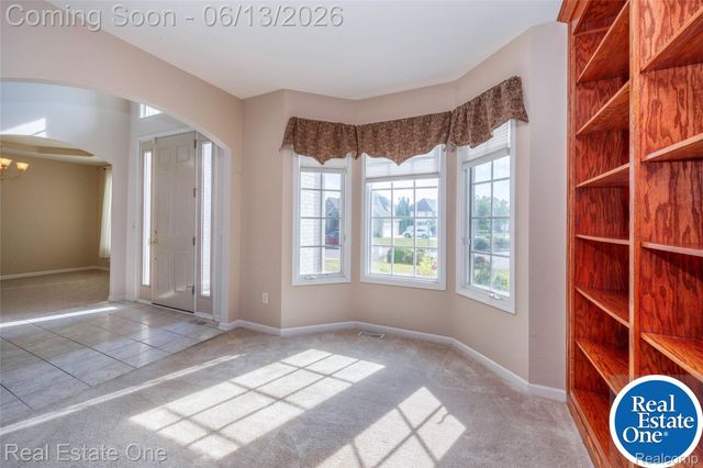 857 Saint James Park Avenue, Monroe Charter Township, MI 48161