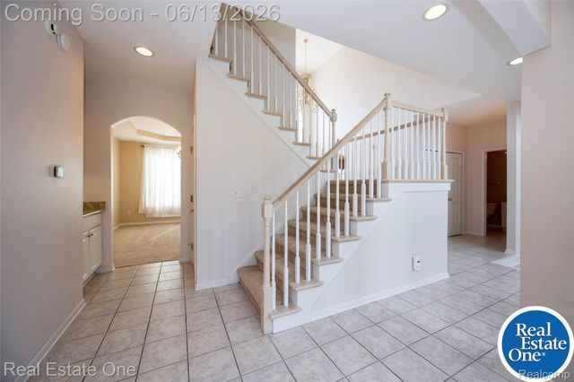 857 Saint James Park Avenue, Monroe Charter Township, MI 48161