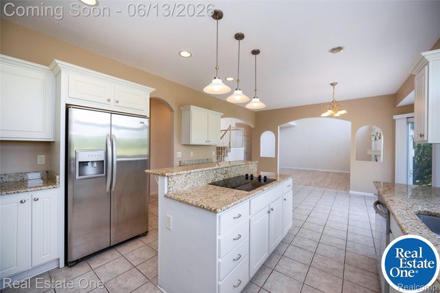 857 Saint James Park Avenue, Monroe Charter Township, MI 48161