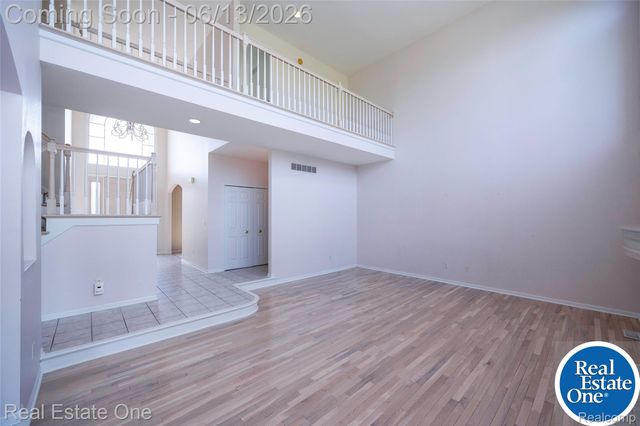857 Saint James Park Avenue, Monroe Charter Township, MI 48161