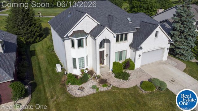 857 Saint James Park Avenue, Monroe Charter Township, MI 48161