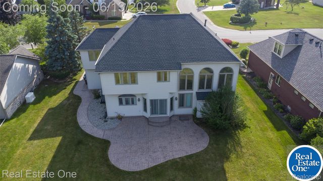 857 Saint James Park Avenue, Monroe Charter Township, MI 48161