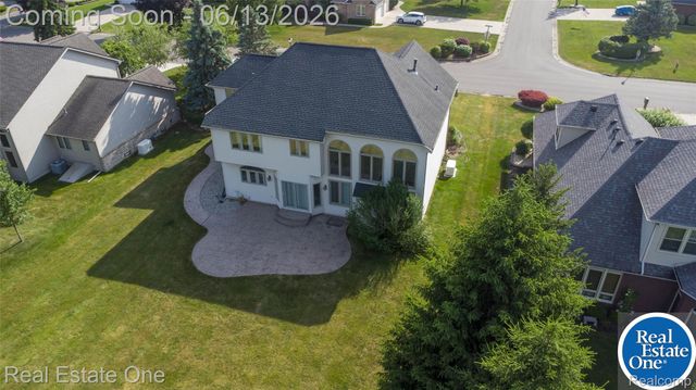 857 Saint James Park Avenue, Monroe Charter Township, MI 48161