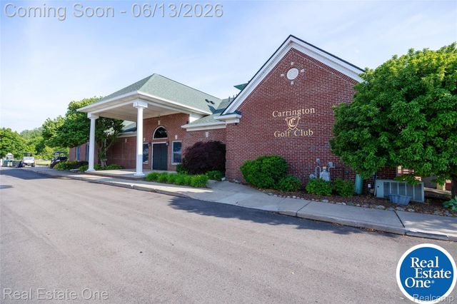 857 Saint James Park Avenue, Monroe Charter Township, MI 48161