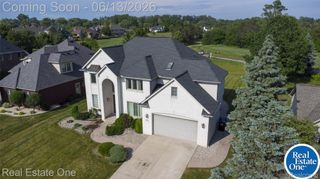 857 Saint James Park Avenue, Monroe Charter Township, MI 48161