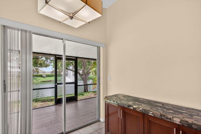 7364 Pinewalk Drive S, Margate, FL 33063