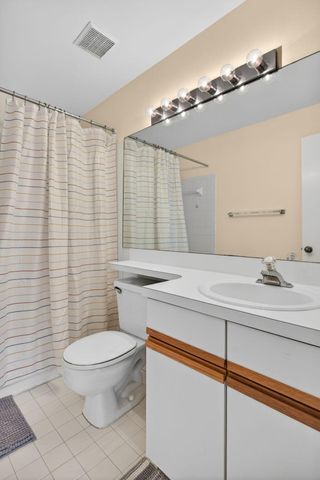 7364 Pinewalk Drive S, Margate, FL 33063
