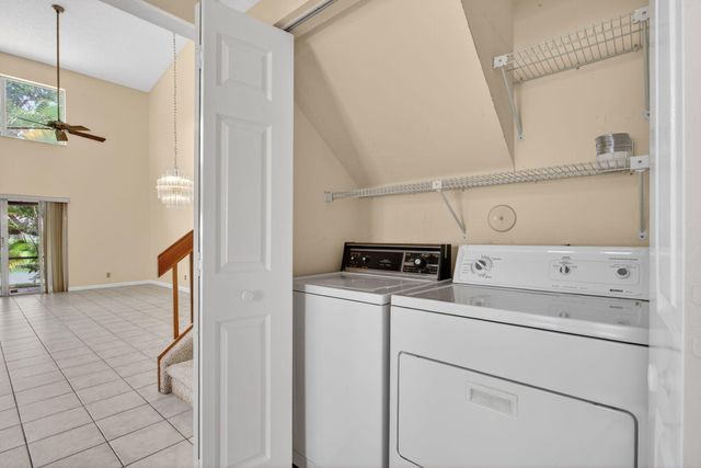 7364 Pinewalk Drive S, Margate, FL 33063
