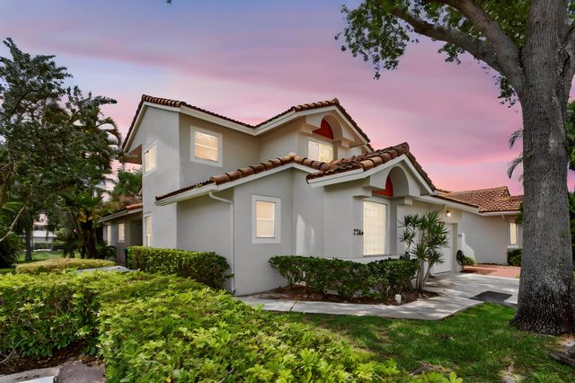 7364 Pinewalk Drive S, Margate, FL 33063