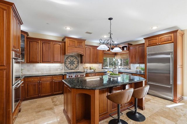 20397 Almaden Road, San Jose, CA 95120