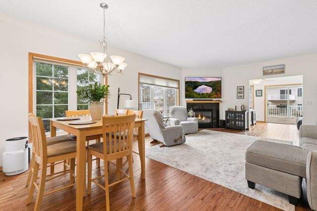 17871 Glasgow Way, Lakeville, MN 55044