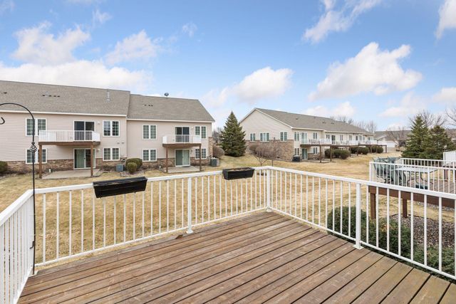 17871 Glasgow Way, Lakeville, MN 55044