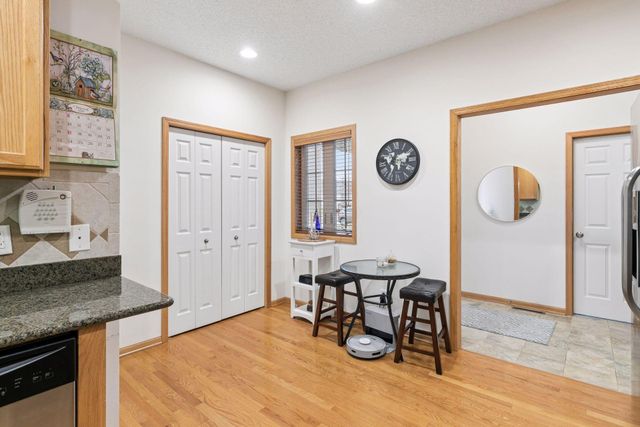 17871 Glasgow Way, Lakeville, MN 55044