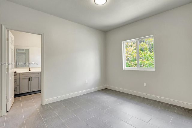 707 NW 2nd Terrace -, Pompano Beach, FL 33060