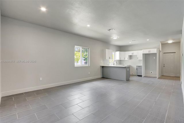 707 NW 2nd Terrace -, Pompano Beach, FL 33060