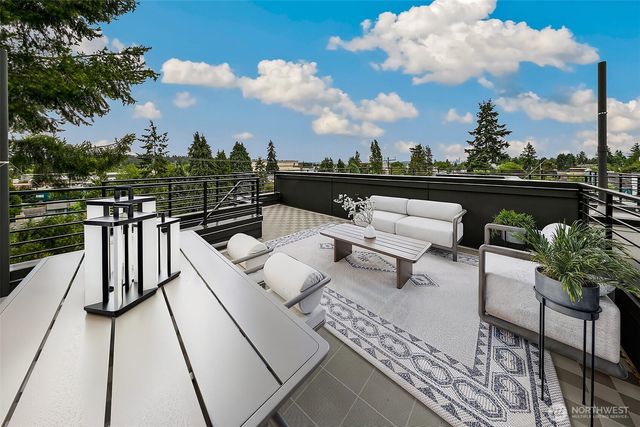 9813 Linden Avenue N, Seattle, WA 98103