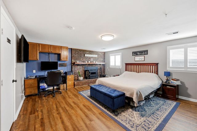 3308 Crown Crest Road, Lexington, KY 40517