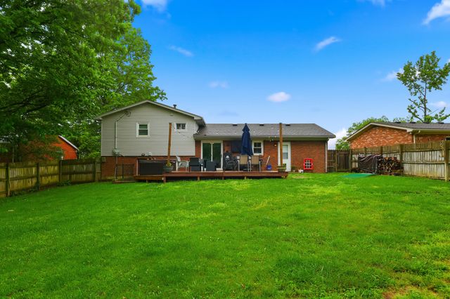 3308 Crown Crest Road, Lexington, KY 40517