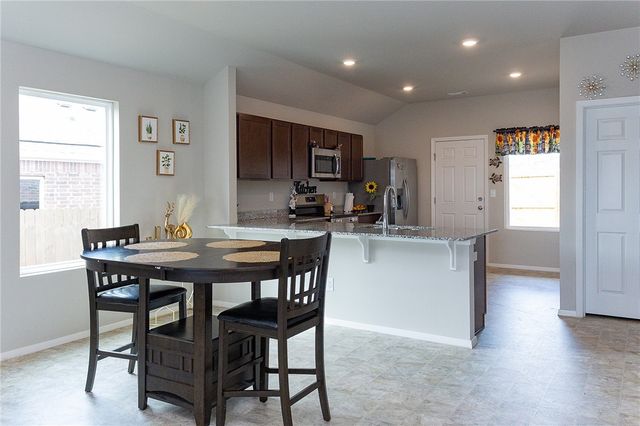 5377 Salida Avenue, Springdale, AR 72764