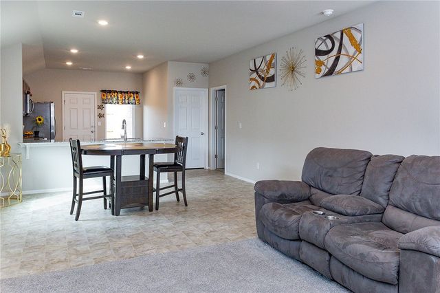 5377 Salida Avenue, Springdale, AR 72764