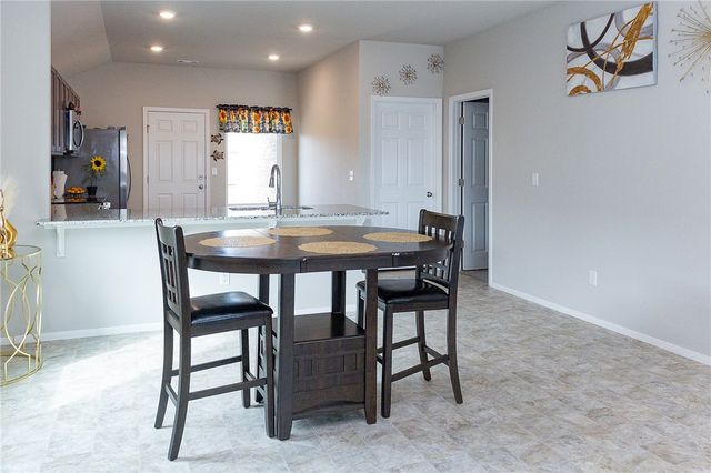 5377 Salida Avenue, Springdale, AR 72764